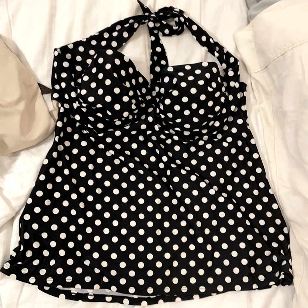 Smart and sexy plus size polka dot swim top